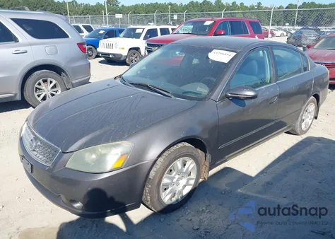 2005 Nissan Altima 2.5 S from USA, damaged, VIN 1N4AL11D15N492038